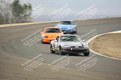 media/Jan-26-2025-CalClub SCCA (Sun) [[cfcea7df88]]/Group 4/Race/